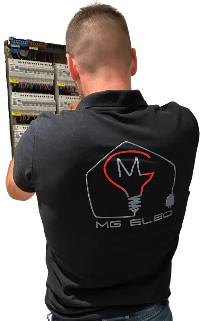 Camion d'intervention MG Elec, électricien à Urrugne
